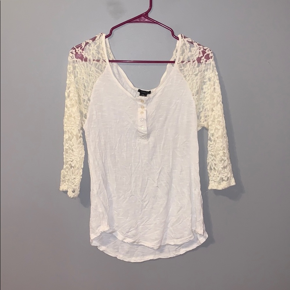 White half sleeve top